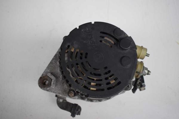 ALTERNATEUR 70AMP CITROEN C1 / PEUGEOT 107 / TOYOTA AYGO 1.0ESSENCE - Vue 3